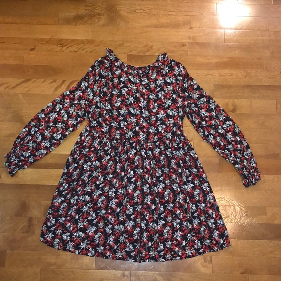 Zara Flirty Floral Dress - Picture 5 of 5